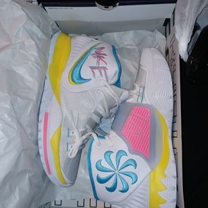Men's Nike kyrie 6 shoes sz 10 white/blue fury/ opti yellow